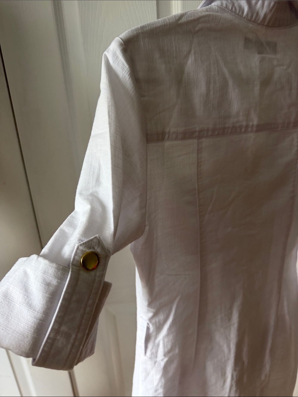Perfect White Zip-Front Dress - Picture 10 of 11
